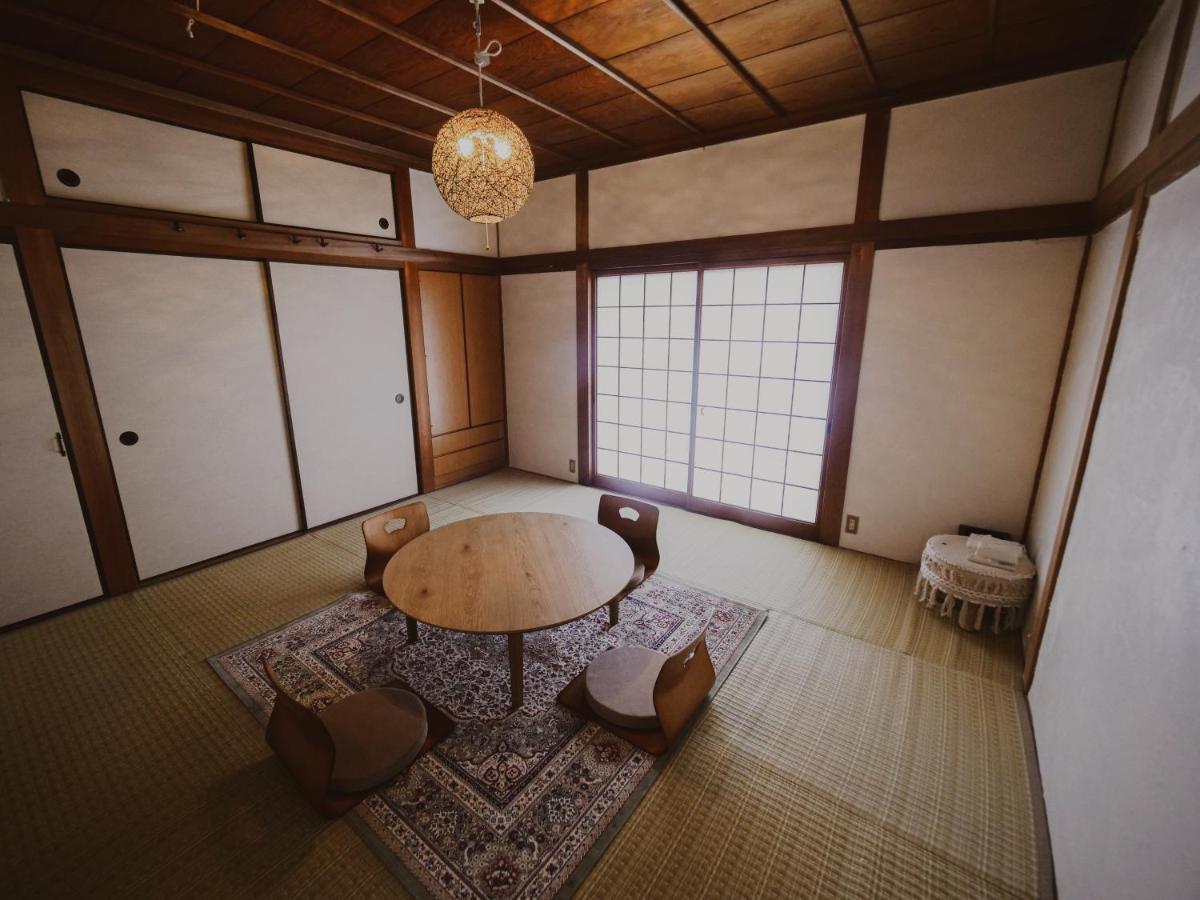 古民家ゲストハウス Chachacha Awaji Eksteriør bilde